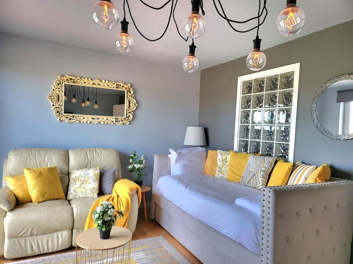 4 Separate Beds, Sleeps 6, Beautiful 2 Bed Apt Edinburgh Exterior photo