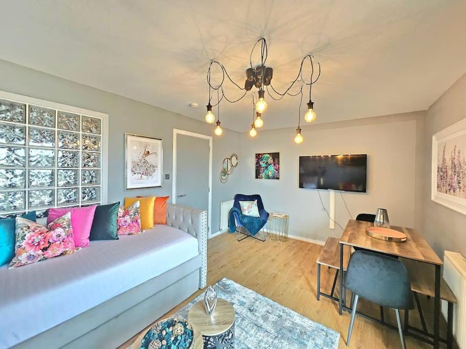 4 Separate Beds, Sleeps 6, Beautiful 2 Bed Apt Edinburgh Exterior photo